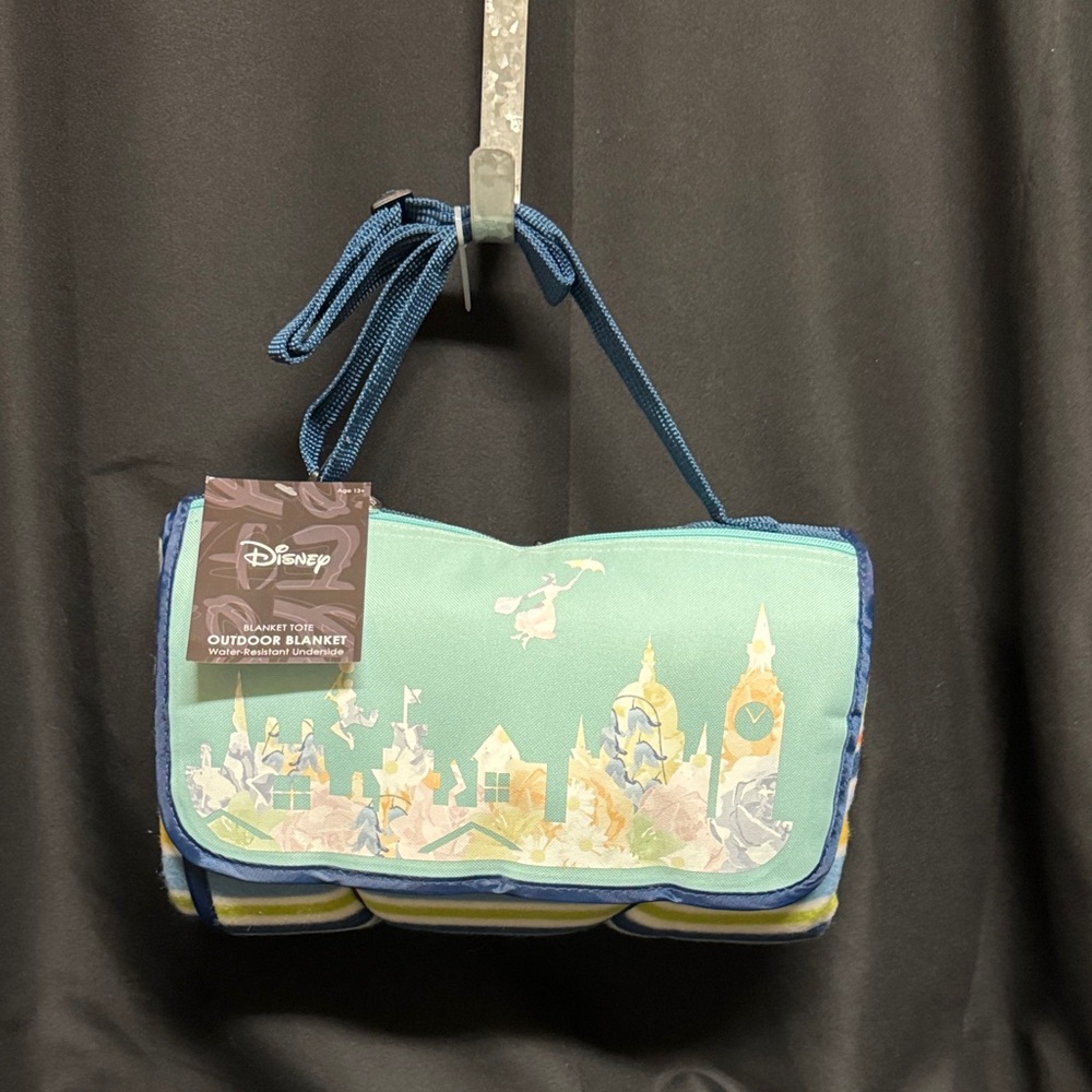 Disney Mary Poppins Outdoor Blanket picnic Tote NWT
